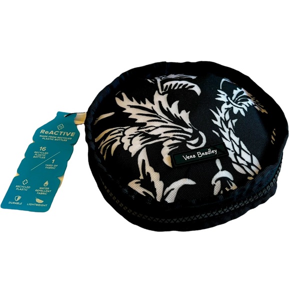 Vera Bradley Dogs Collapsible Travel Pet Bowls NWT - Picture 2 of 10